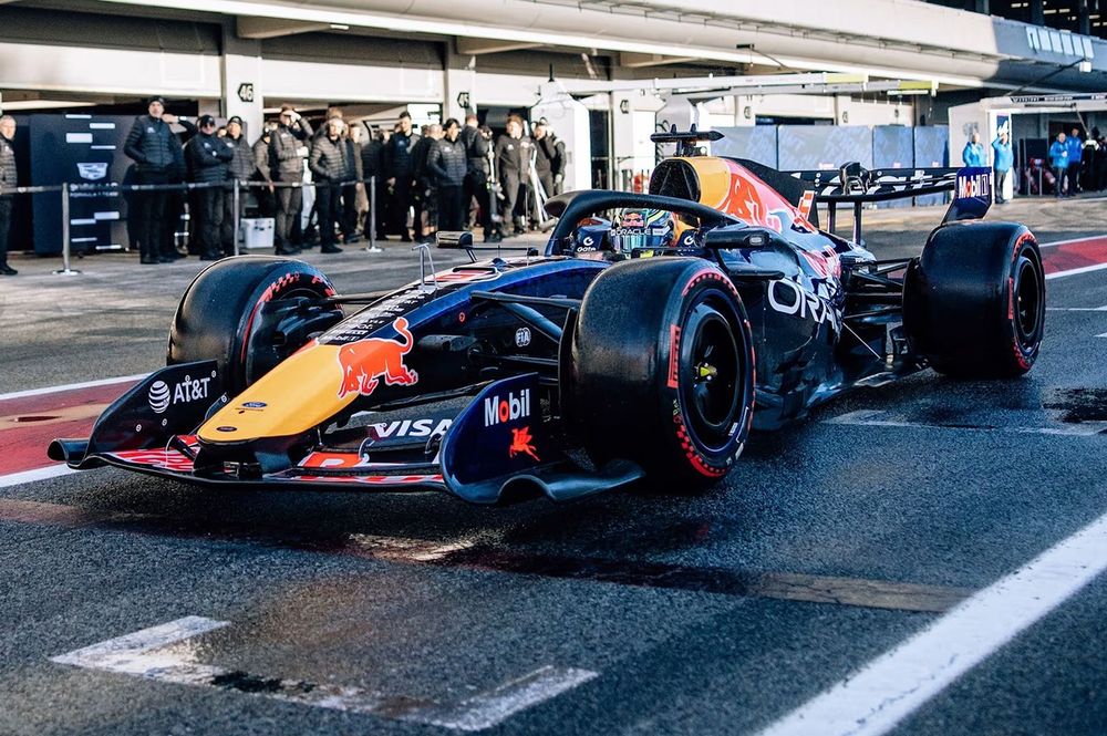 2026 F1 Barselona testi 1. gün: Sabah bölümünde Hadjar zirvede!