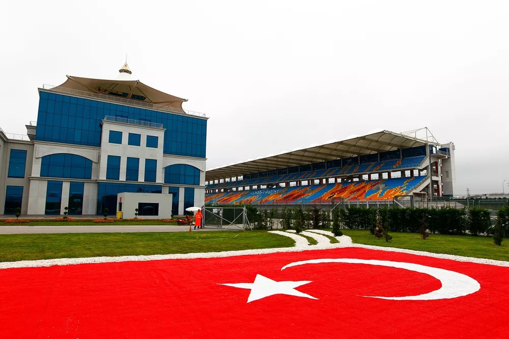 2027 hazırlıkları sürüyor: Gelecek yıl F1 takvimi nasıl olacak?