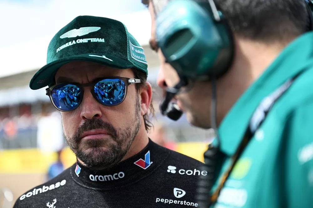 Alonso: “Aracı geliştirmek için gece gündüz çalışıyoruz”