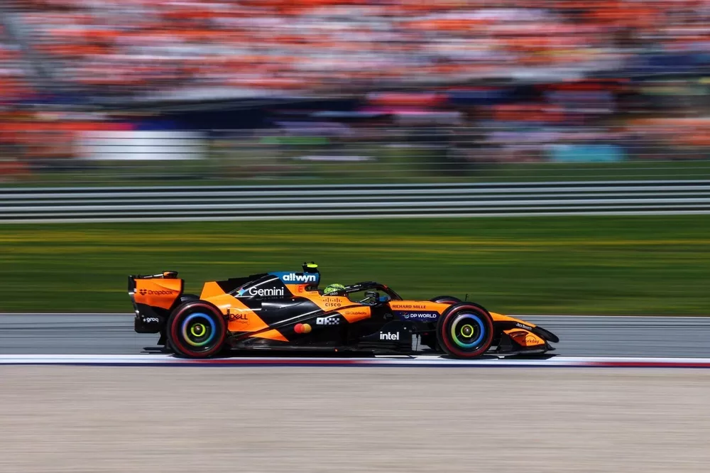 F1 yorumcusu Chandhok, McLaren’in 2027’ye odaklanması gerektiğini söyledi