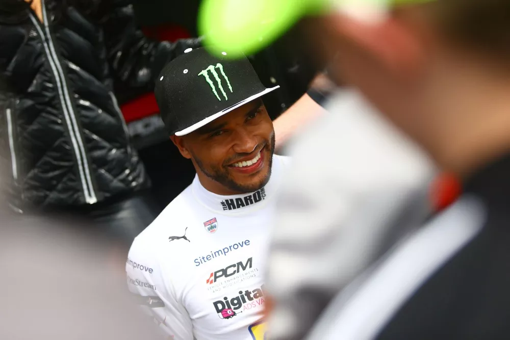 Lewis Hamilton'ın kardeşi Nicolas, BTCC'de Team VERTU adına yarışacak