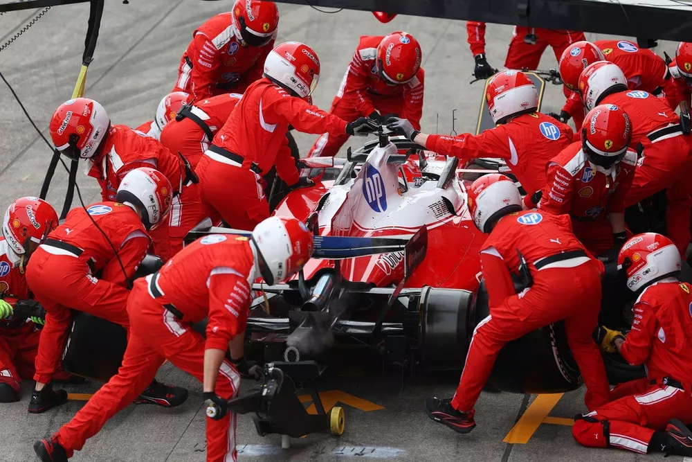 Maranello’nun içinden: Ferrari, Nisan arasında da tam gaz çalışıyor