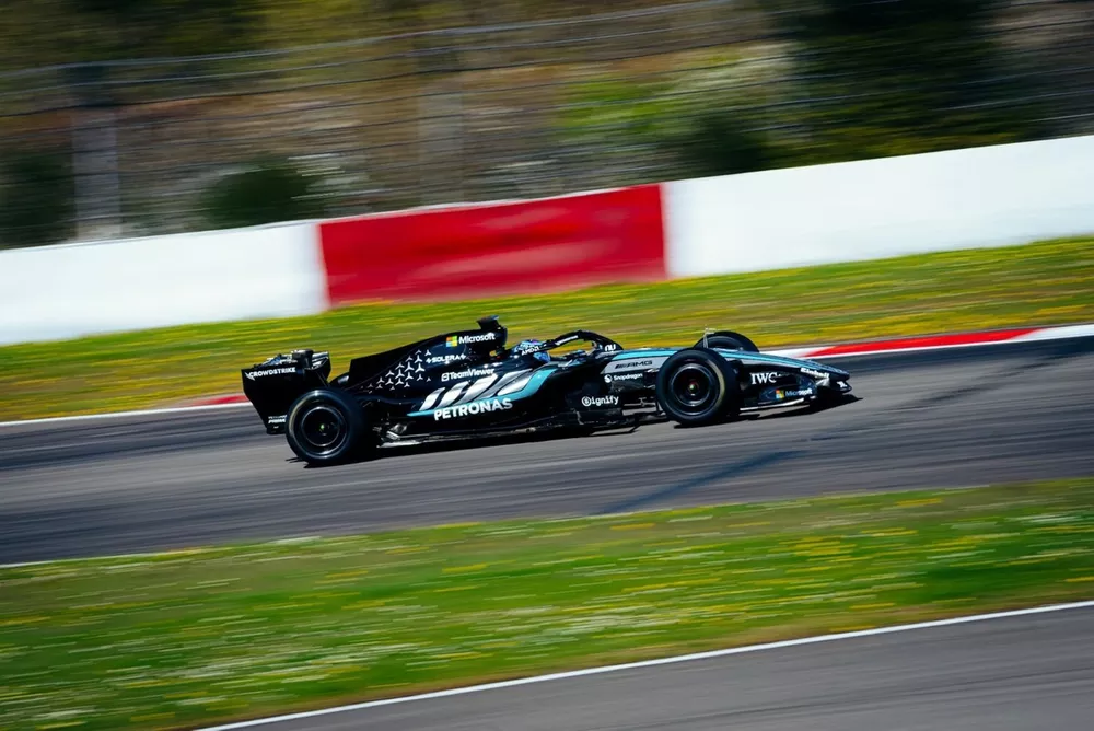 Nürburgring lastik testinde ilk gün: Russell öne çıktı, Piastri sorun yaşadı