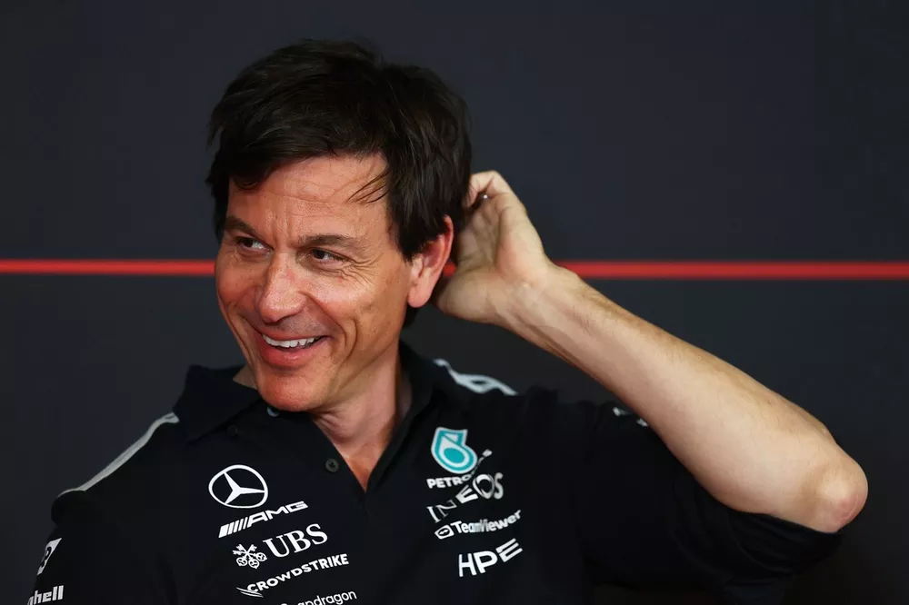 Ralf’ten çarpıcı iddia: "Mercedes, Verstappen’e kasıtlı olarak kötü bir teklif sundu"